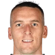 https://img.apmaysmedia.com/img/football/player/e02d7d03db9d73e42d8d57d649ceaa49.png